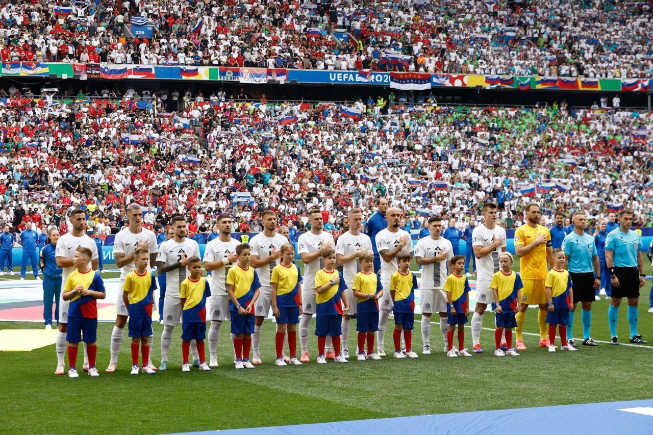 Suma impresionantă încasată de Istvan Kovacs după primul meci arbitrat la EURO!  _4