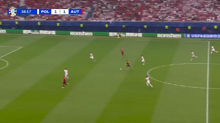 Polonia - Austria | Minutul 39: Ocazie Austria!