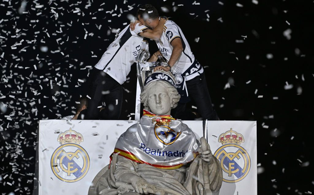 Bombă &icirc;n timpul EURO: Veteranul lui Real Madrid semnează cu altă echipă: Acord total!