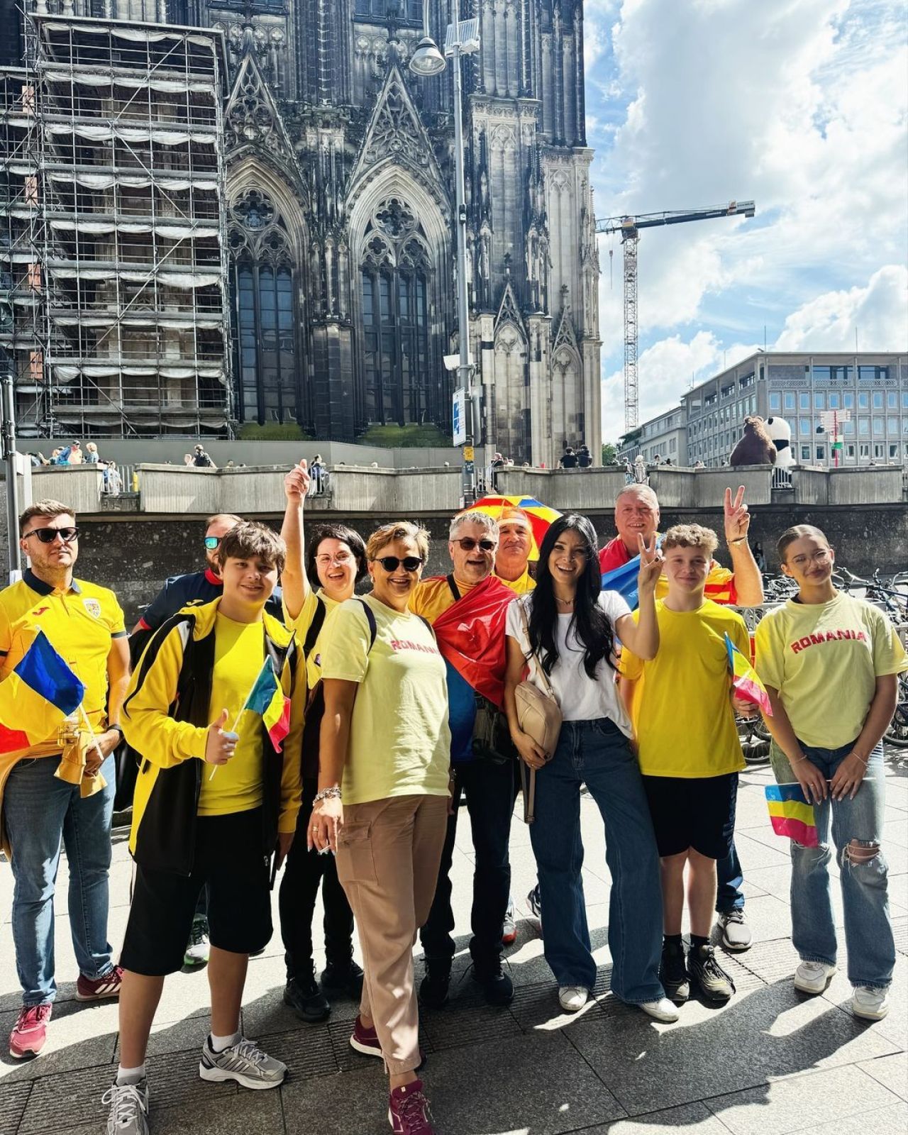 Vedete la meciul România - Belgia de la EURO 2024. De la Andreea Esca la Corina Caragea_2