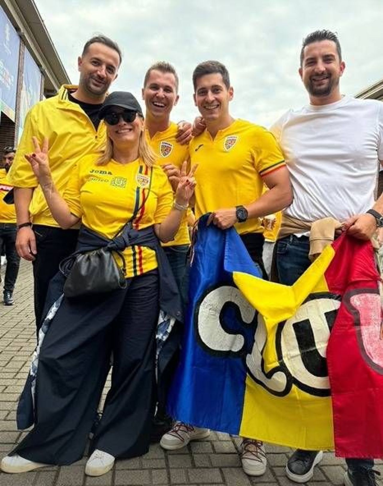 Vedete la meciul România - Belgia de la EURO 2024. De la Andreea Esca la Corina Caragea_8