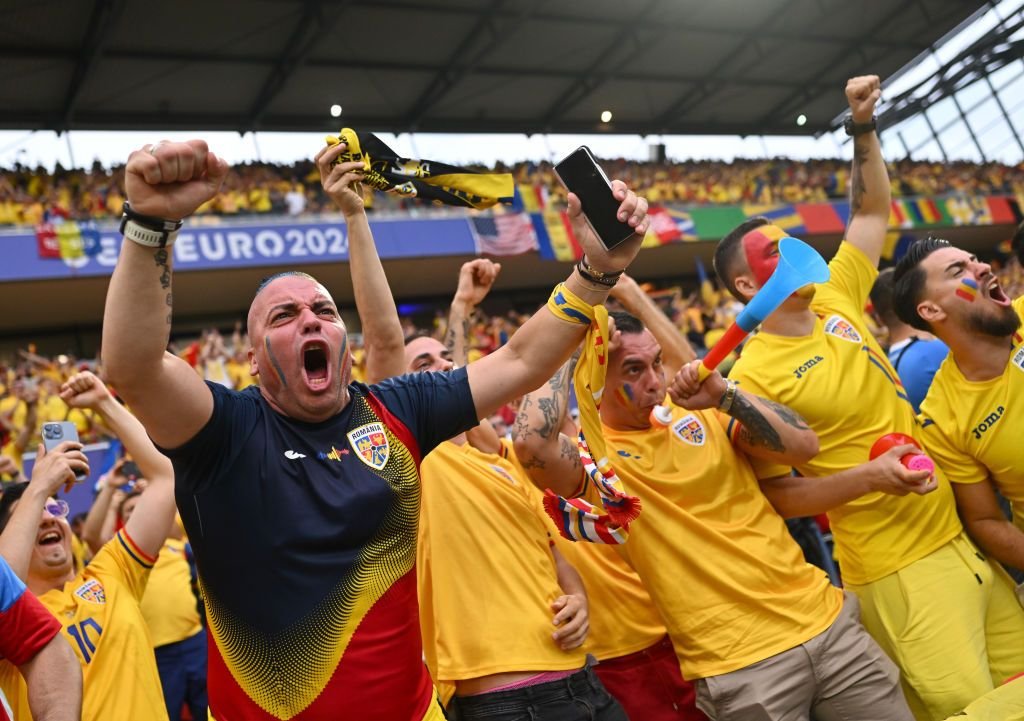 Soția lui Kevin De Bruyne, spectacol în tribune la meciul cu România! Imagini de senzație cu frumoasa belgiancă_4