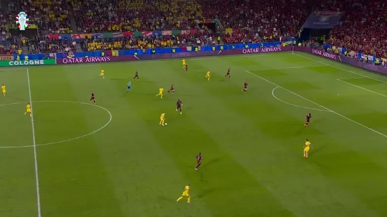 România - Belgia | Minutul 65: Ocazie România