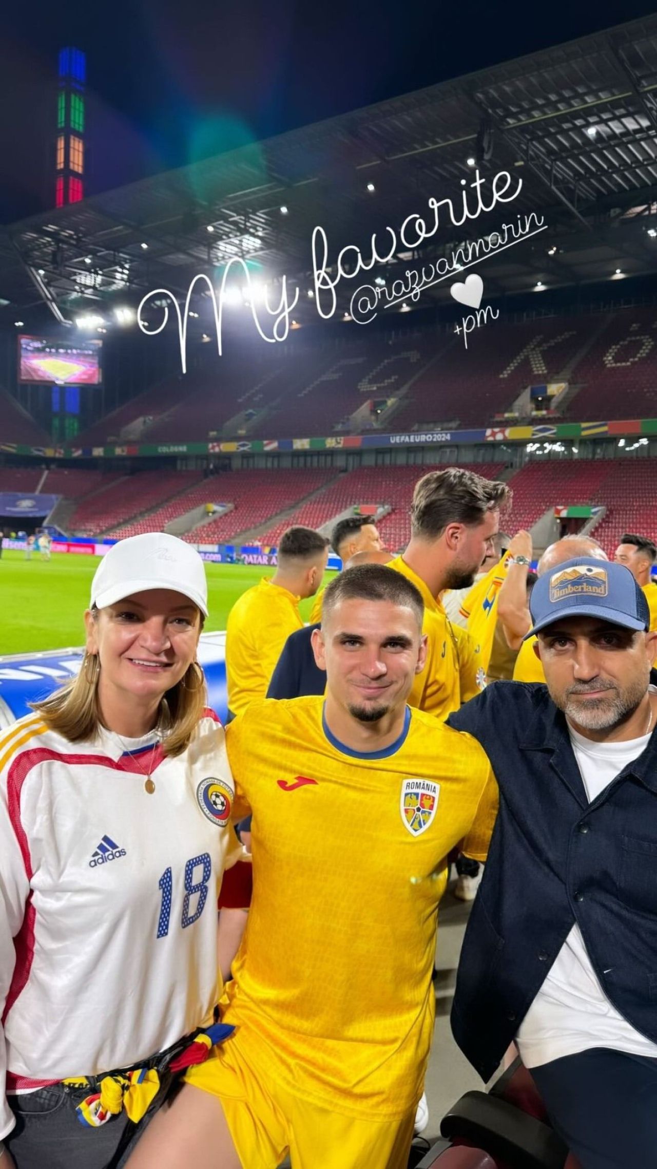 Partenerele le-au fost alături tricolorilor și după înfrângerea cu Belgia. Gestul făcut de iubita lui Radu Drăgușin_3