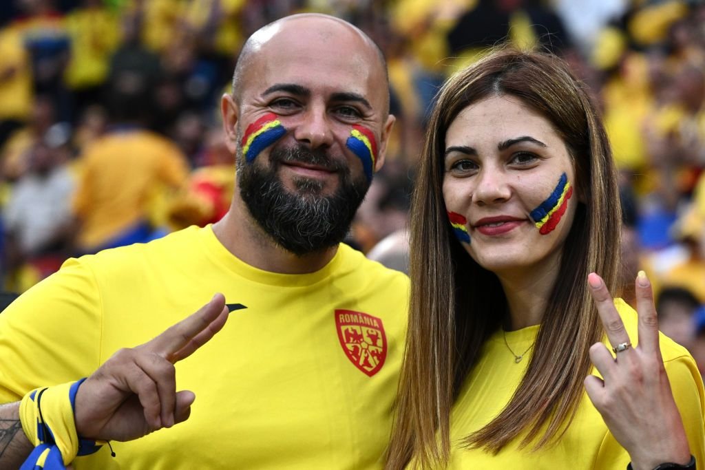 Frumusețile de la EURO 2024! Imagini spectaculoase cu fanele care au făcut senzație în tribune _58