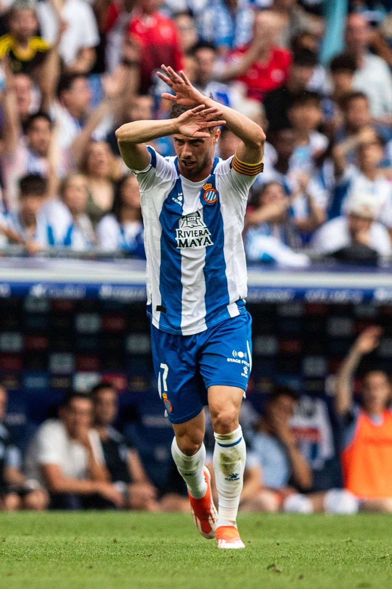 Joacă Espanyol zici că-i Barcelona! Promovare spectaculoasă în La Liga, după o ”dublă” de poveste în '44 și '45+2_3