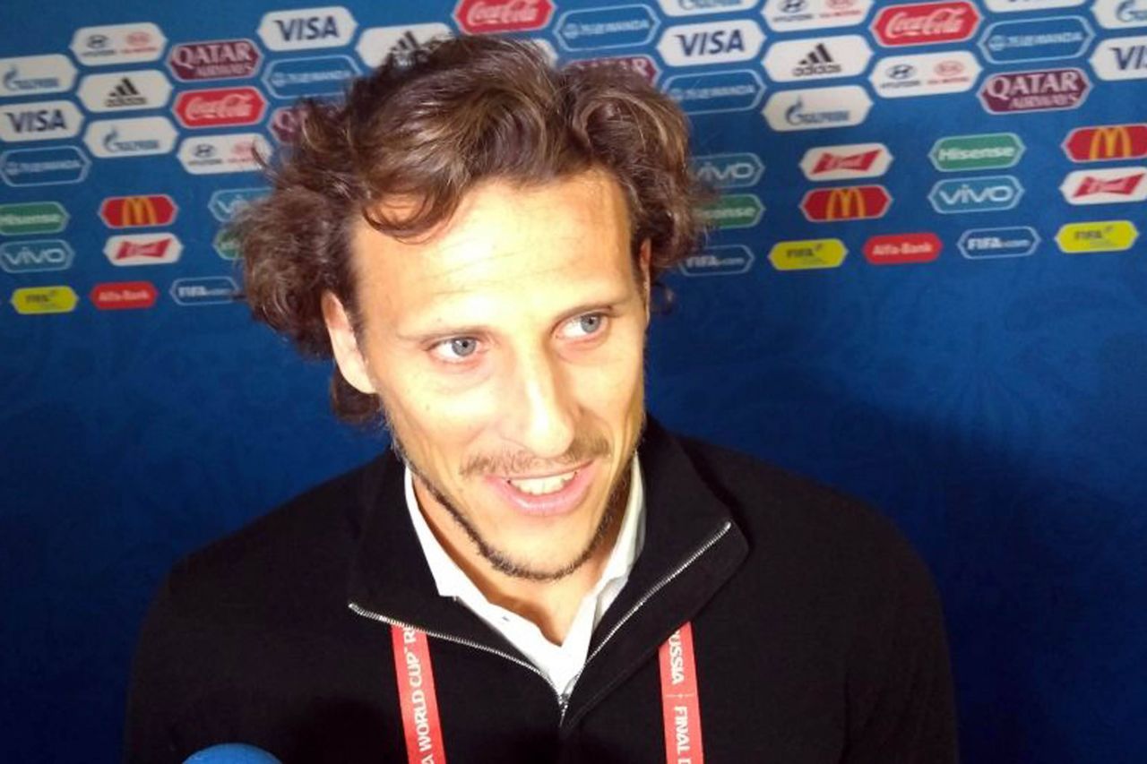 După sute de meciuri în fotbalul mare, Diego Forlán s-a apucat de tenis profesionist: cum se descurcă uruguayanul_10