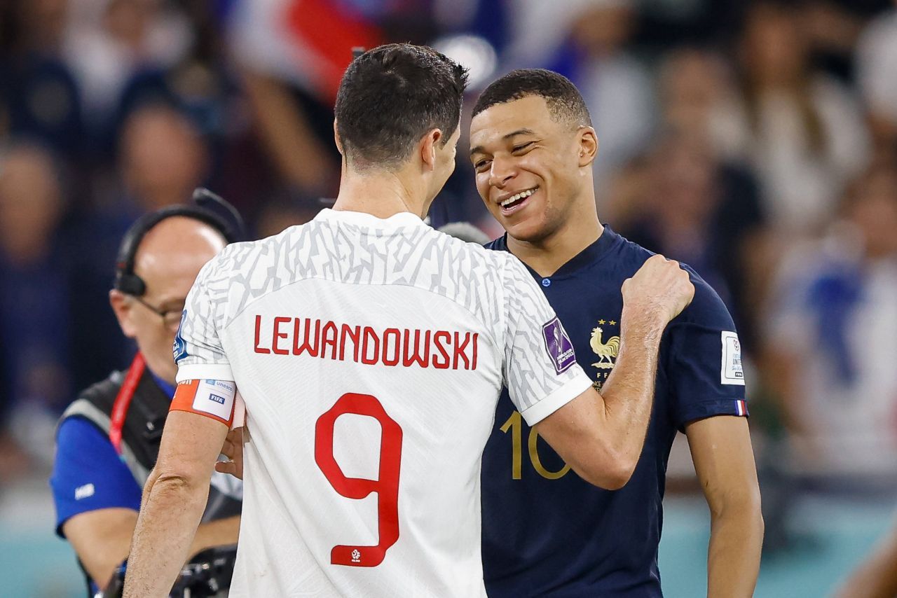 Lewandowski a văzut că Mbappe va evolua cu mască împotriva Poloniei și a reacționat imediat_2