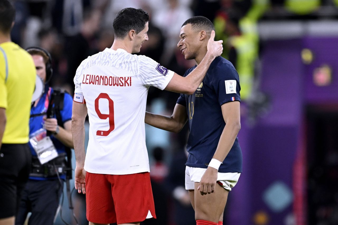 Lewandowski a văzut că Mbappe va evolua cu mască împotriva Poloniei și a reacționat imediat_3