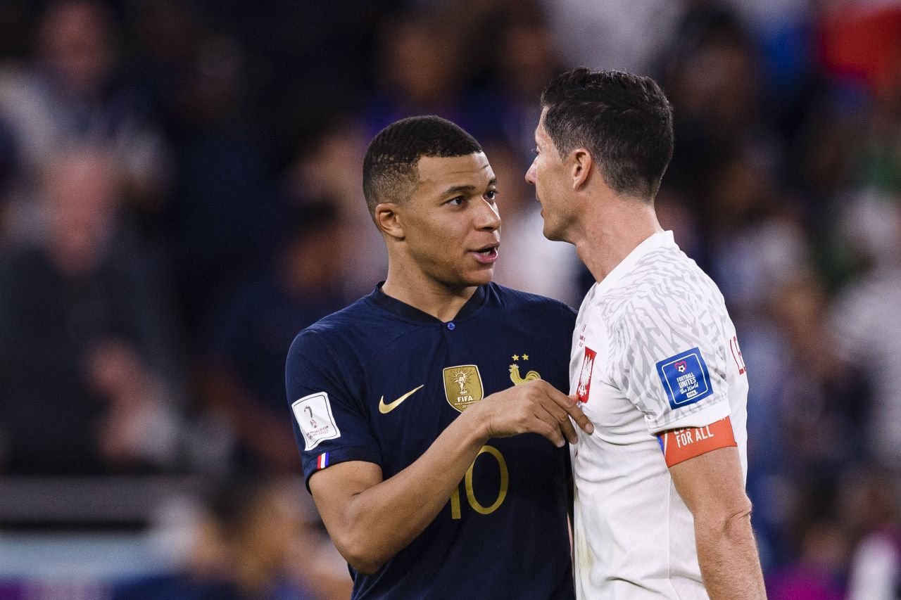 Lewandowski a văzut că Mbappe va evolua cu mască împotriva Poloniei și a reacționat imediat_4