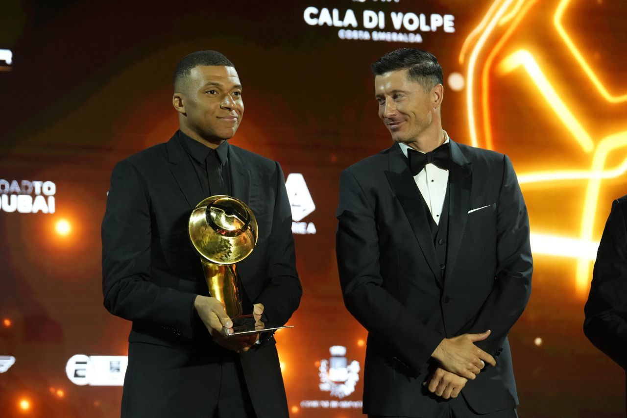 Lewandowski a văzut că Mbappe va evolua cu mască împotriva Poloniei și a reacționat imediat_7