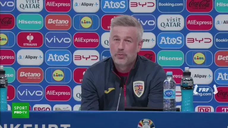 Conferință de presă Edi Iordănescu înainte de Slovacia - România