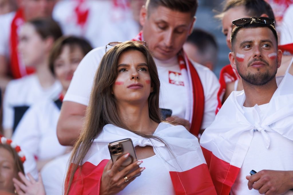 Frumusețile de la EURO 2024! Imagini spectaculoase cu fanele care au făcut senzație în tribune _71