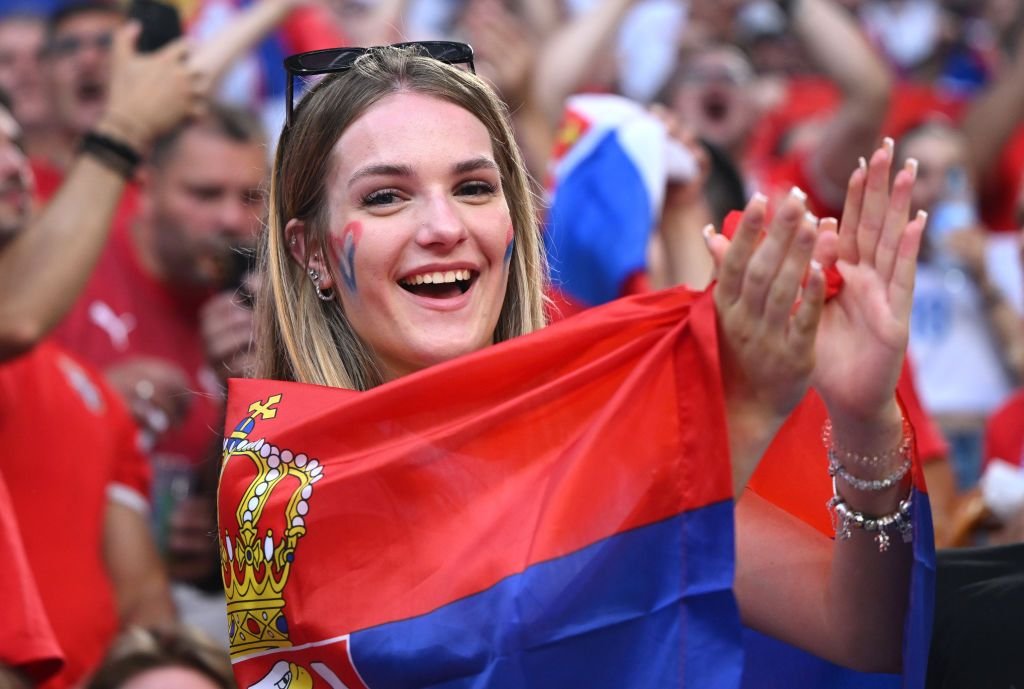 Frumusețile de la EURO 2024! Imagini spectaculoase cu fanele care au făcut senzație în tribune _74