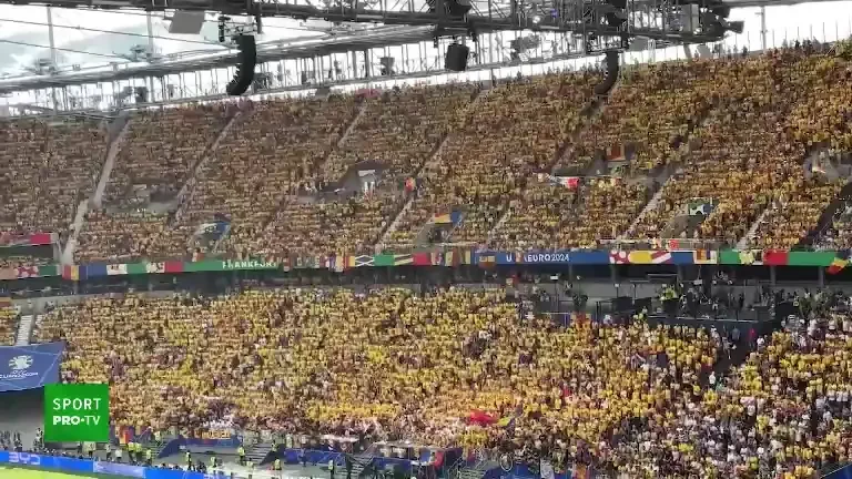 Frankfurt e galben! Atmosferă superbă la România - Slovacia