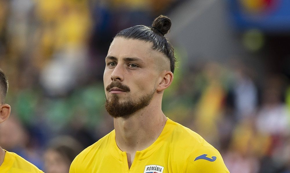 Radu Drăgușin are Anglia la picioare! Cum l-a notat BBC după Rom&acirc;nia - Slovacia