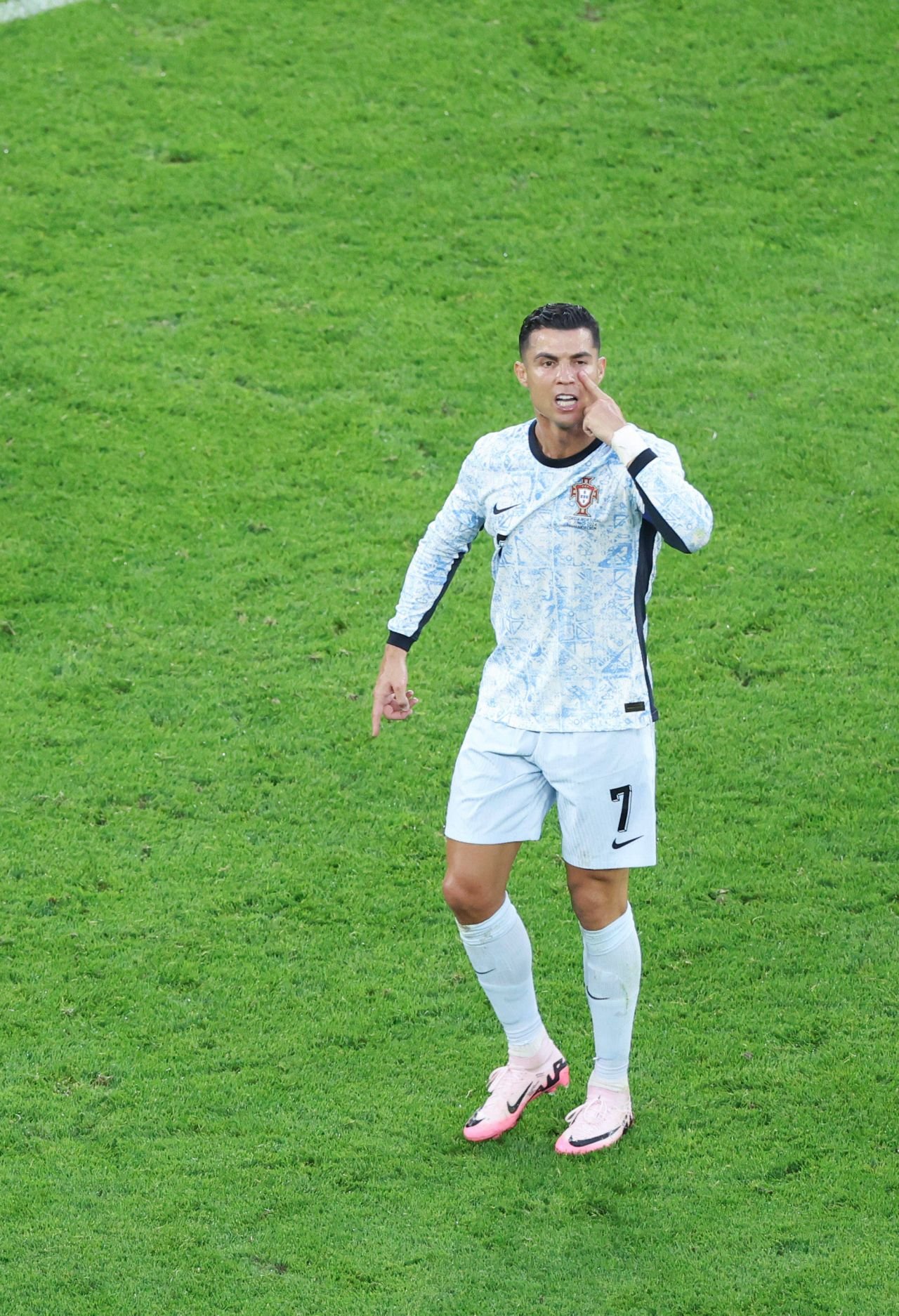 Cristiano Ronaldo nu înscrie la EURO 2024, dar bifează record după record și este iar primul din istorie! Reacția nervoasă după Portugalia - Georgia 0-2_5