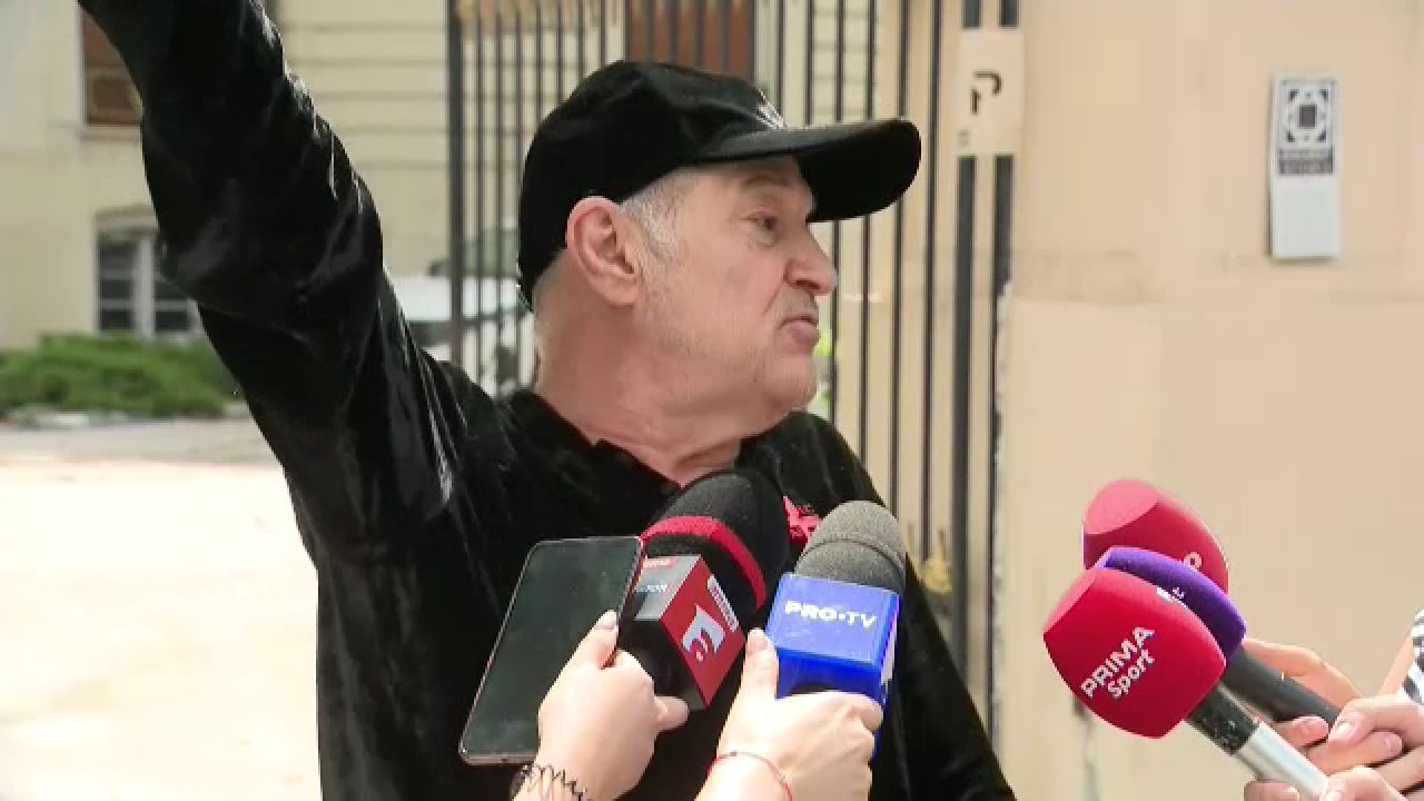 Gigi Becali critică un fotbalist de la naționala României: ”Să-i transmiteți!”_6