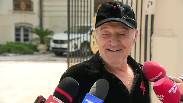 Gigi Becali a intervenit &icirc;n direct la TV după FCSB - Virtus și a dat verdictul: &rdquo;Spectacol! El &icirc;i ia locul lui Coman&rdquo;