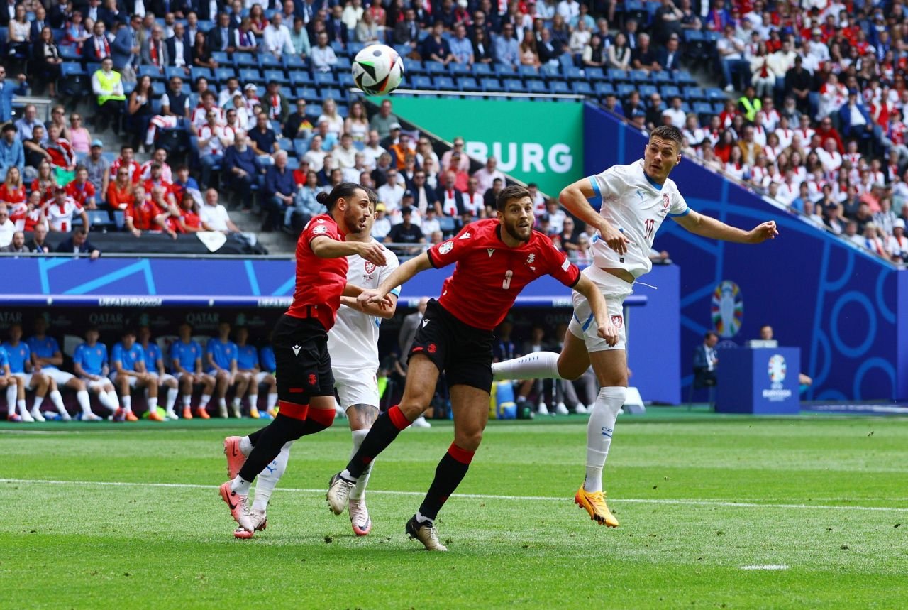 Kvaratskhelia, show pe teren, show și la interviuri! L-a impresionat până și pe Cristiano Ronaldo _2