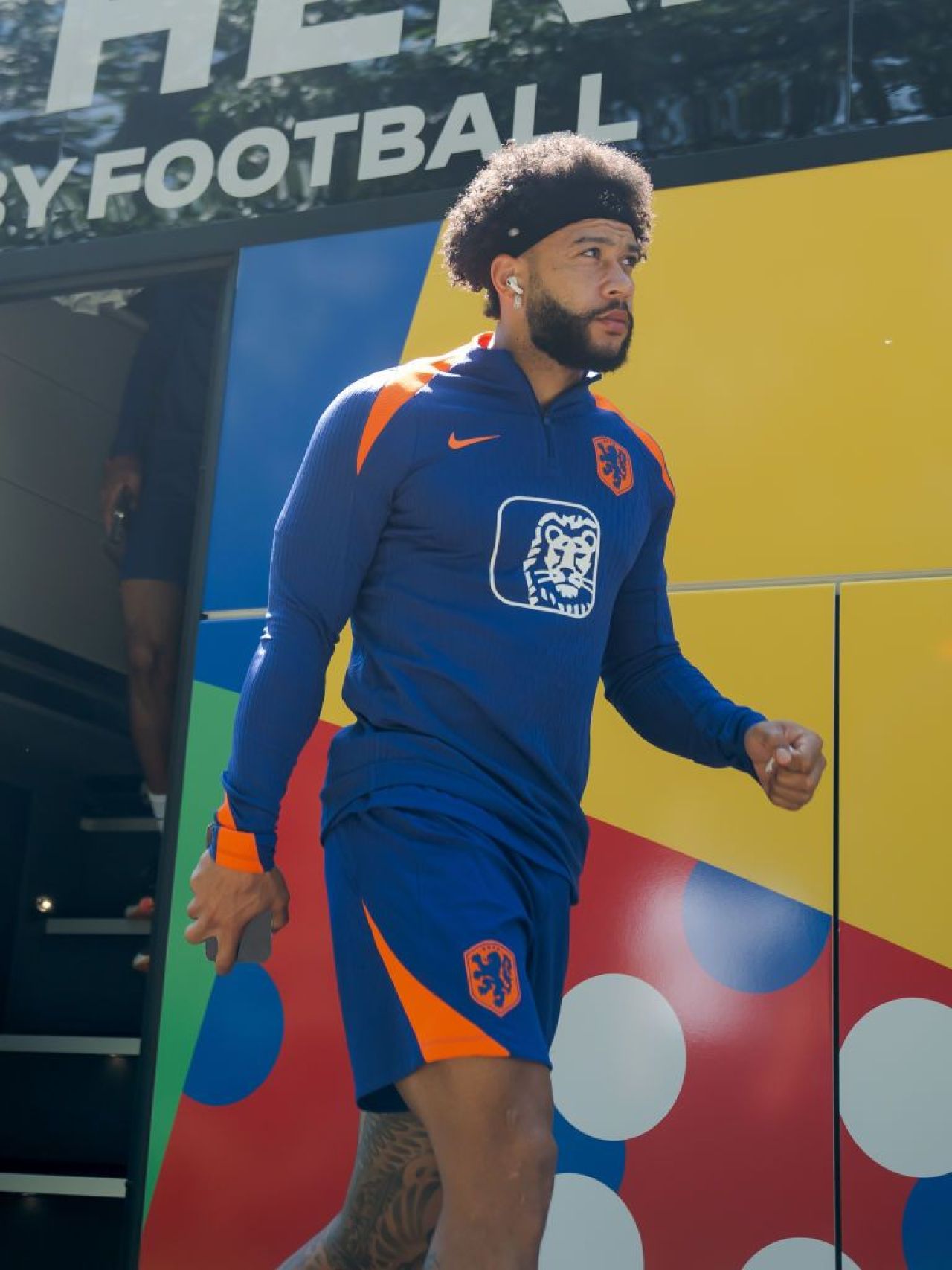 Memphis Depay a explicat de ce nu i-a dat gol din corner lui Florin Niță:
