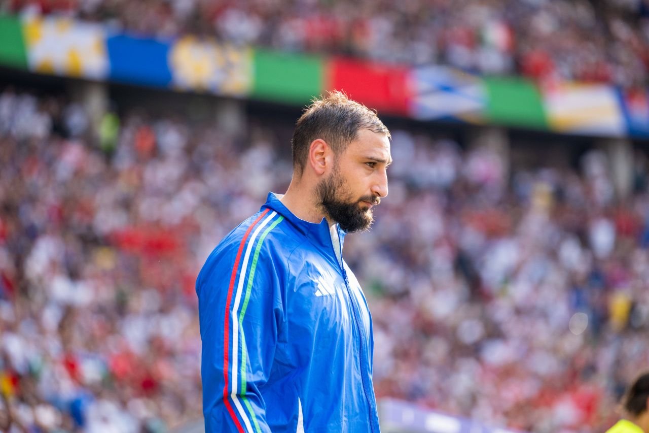Gianluigi Donnarumma, cu capul în pâmânt după eliminarea de la EURO: 