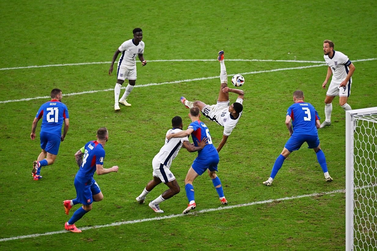 Jude Bellingham, gol fabulos în Anglia - Slovacia: "Nu-mi vine să cred / L-a salvat pe Southgate"