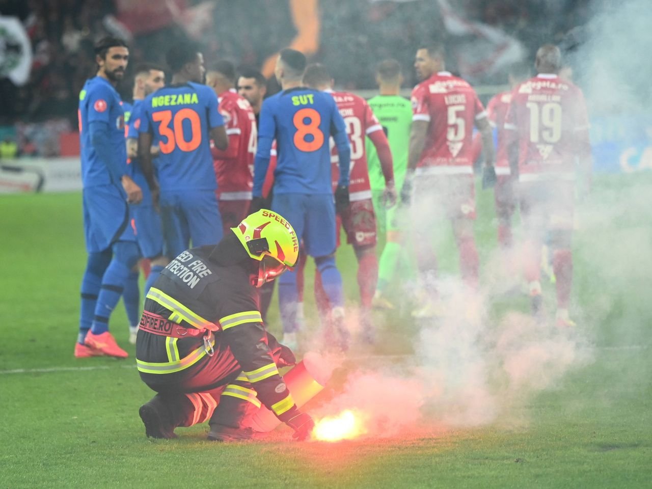 Programul complet al celor 30 de etape din Superliga 2024-2025, FCSB - un derby după altul! C&acirc;nd se joacă Dinamo - FCSB, Rapid - Dinamo și Rapid - FCSB