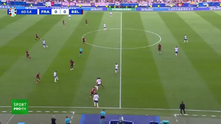 Franța - Belgia | Yannick Carrasco a fost blocat de Theo Hernandez pe contra-atac