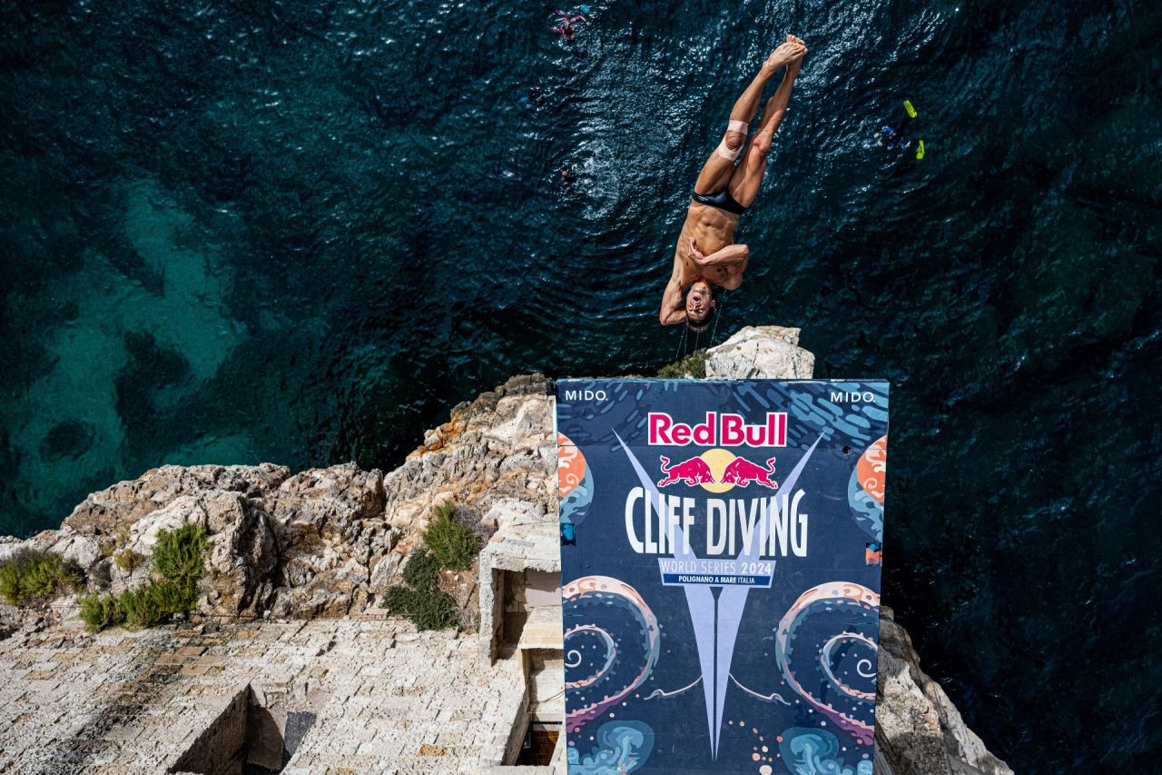 Cum arată clasamentul general &icirc;n Seria Mondială Red Bull Cliff Diving după ce Constantin Popovici a luat aur la Polignano a Mare