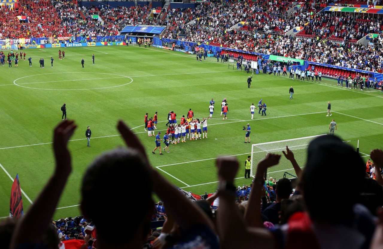 Portugalia și Franța s-au calificat în sferturi, la EURO 2024! În această seară, România își joacă soarta în optimi!_2