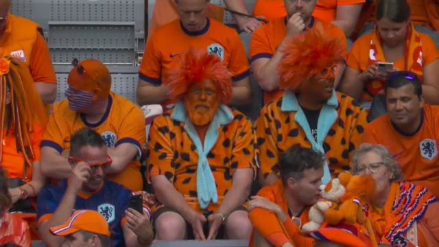 Câți spectatori sunt prezenți la România - Olanda! ”Marea galbenă” face ”ravagii”_12