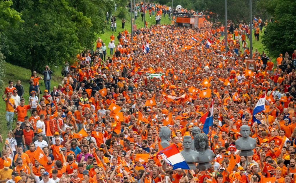 Olandezii recunosc superioritatea românilor: 