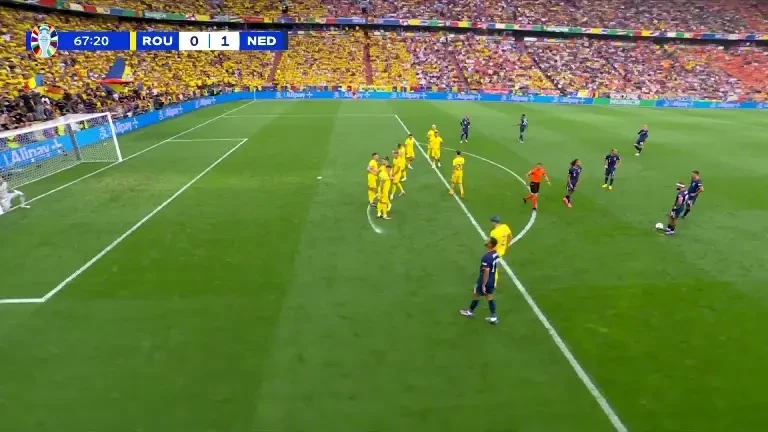 Rom&acirc;nia - Olanda | Minutul 68: Ocazie Olanda!