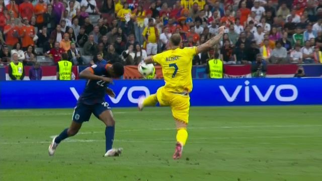 Momentul care a scandalizat România în meciul cu Olanda: 