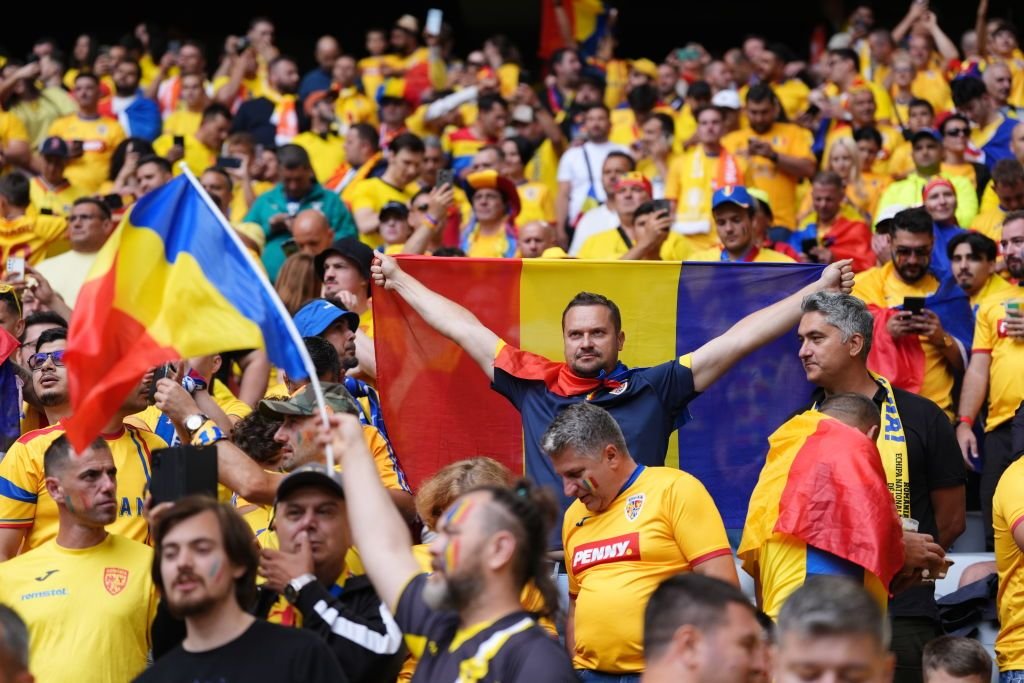 Propunere în direct. Ce urmează pentru naționala României după eliminarea de la EURO 2024: 