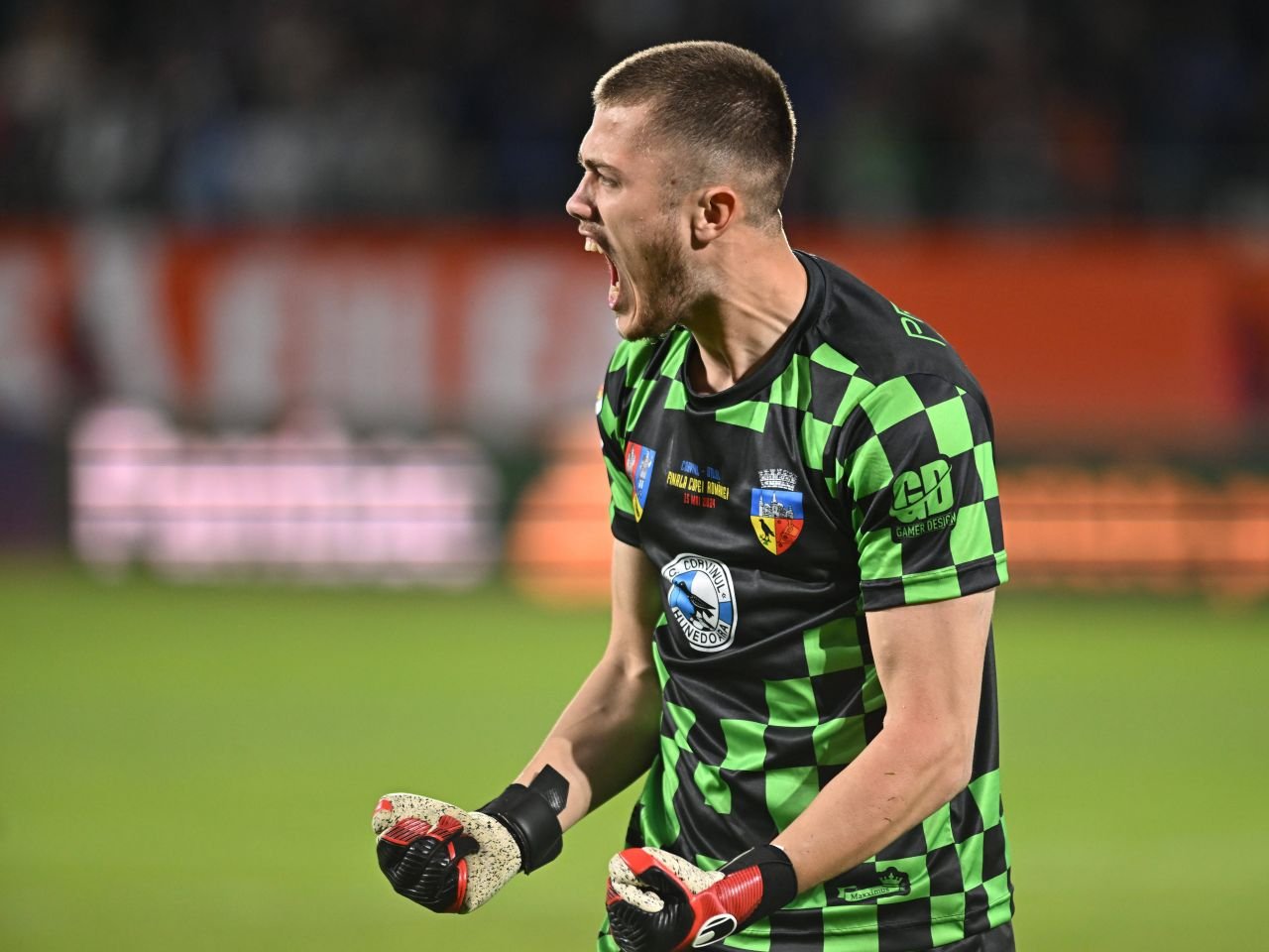 Corvinul Hunedoara are experiența victoriei pe Ghencea, dar și a unei umilințe istorice. Date înainte de Supercupă_8