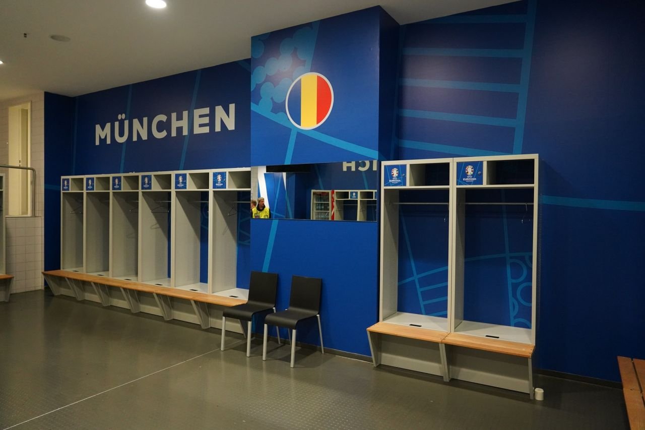 Un campion mondial a reacționat după ce a văzut ce au făcut tricolorii în vestiarul de la Munchen_5