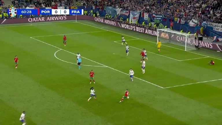 Portugalia - Franța (Min. 61): Bruno Fernandes, extrem de aproape de a marca