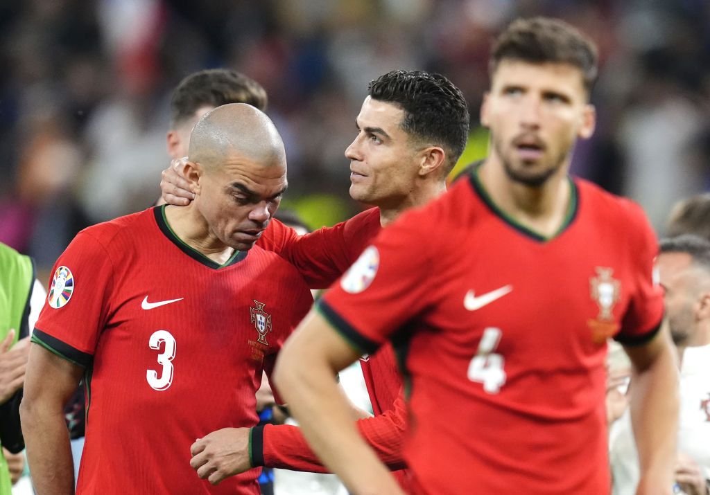 Moment superb: ce a făcut Cristiano Ronaldo imediat după eliminarea Portugaliei de la EURO 2024_20