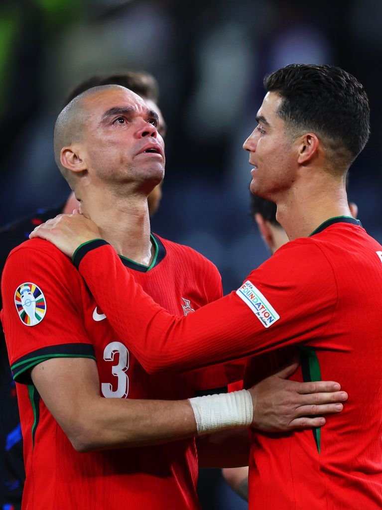 Moment superb: ce a făcut Cristiano Ronaldo imediat după eliminarea Portugaliei de la EURO 2024_27
