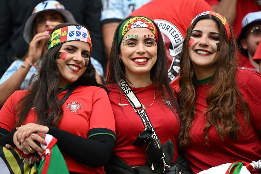 Frumusețile de la EURO 2024! Imagini spectaculoase cu fanele care au făcut senzație în tribune _106