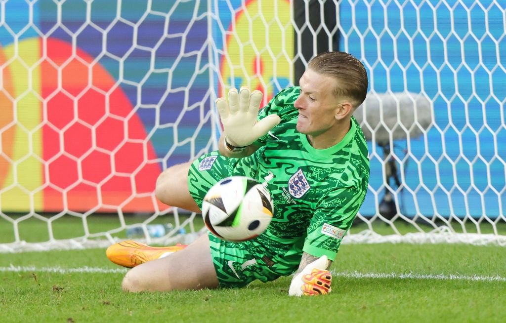 Jordan Pickford lovește din nou! Imaginea cu notițele de pe sticla de apă a portarului englez s-au viralizat instant_5