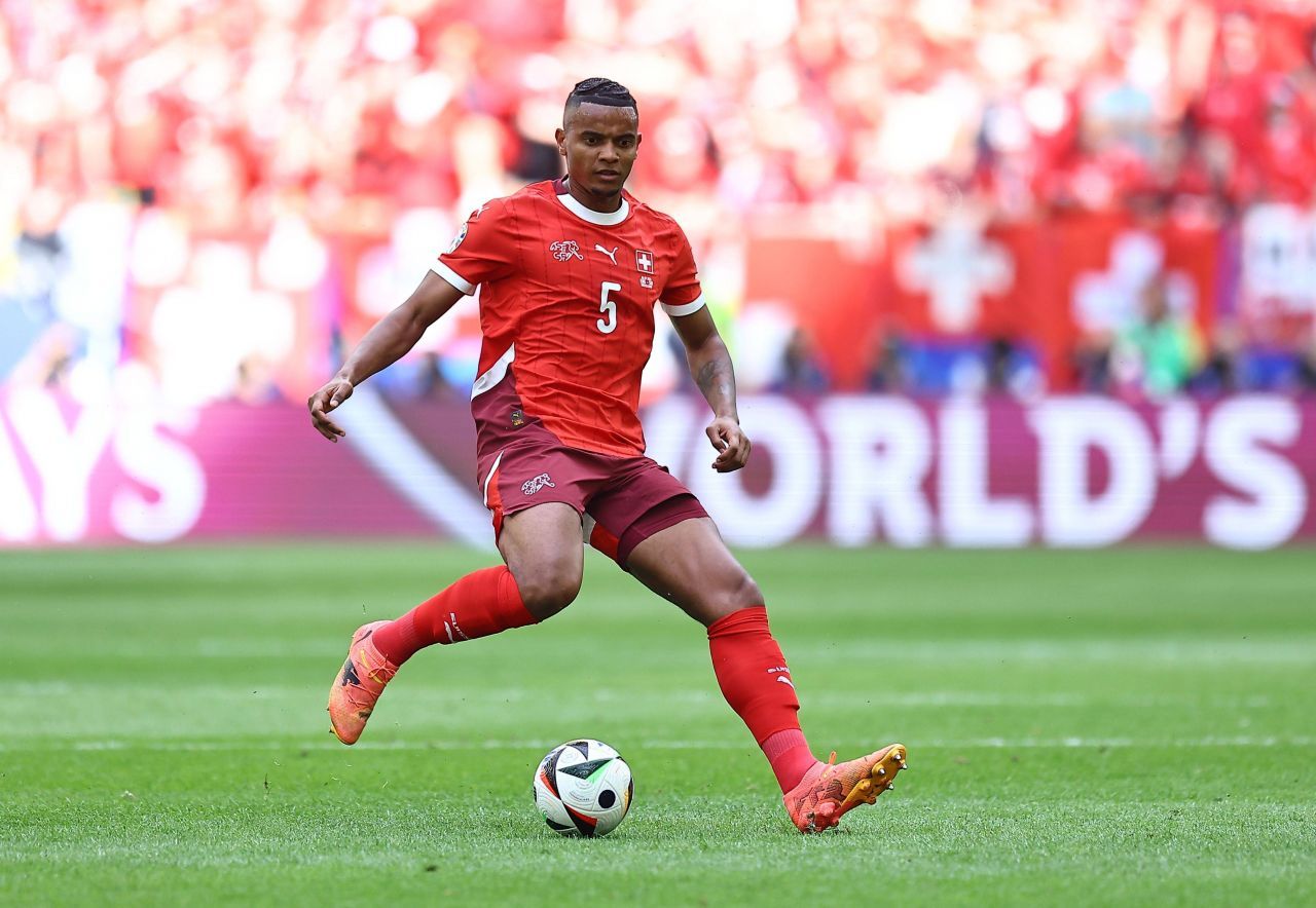 Manuel Akanji, 'distrus' după ce Pickford l-a 'ghicit'. Reacția de la interviuri după Elveția - Anglia_3