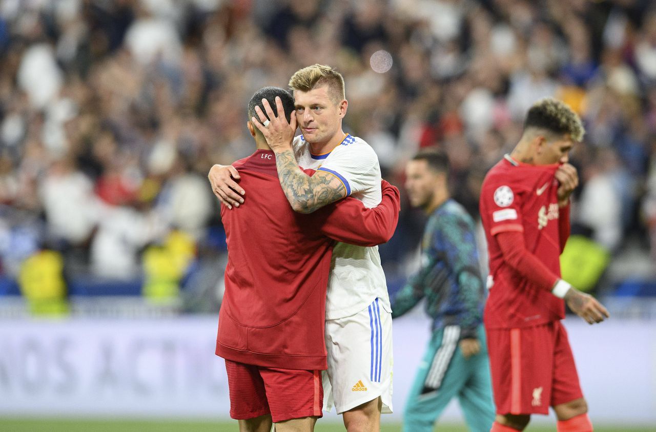 După Toni Kroos, fotbalul pierde un alt mijlocaș de legendă! A făcut