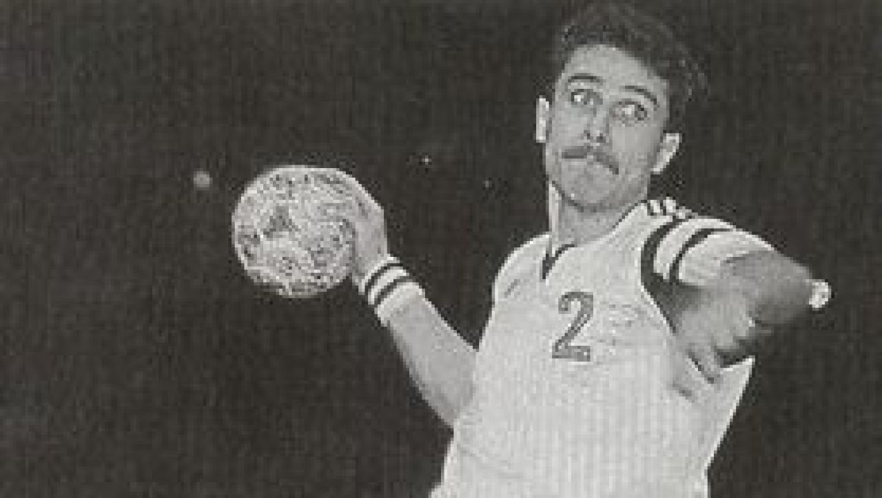 Cristian Zaharia, un jucător imens și mustața lui de poveste! Ce face acum medaliatul cu bronz de la Campionatul Mondial din 1990_1