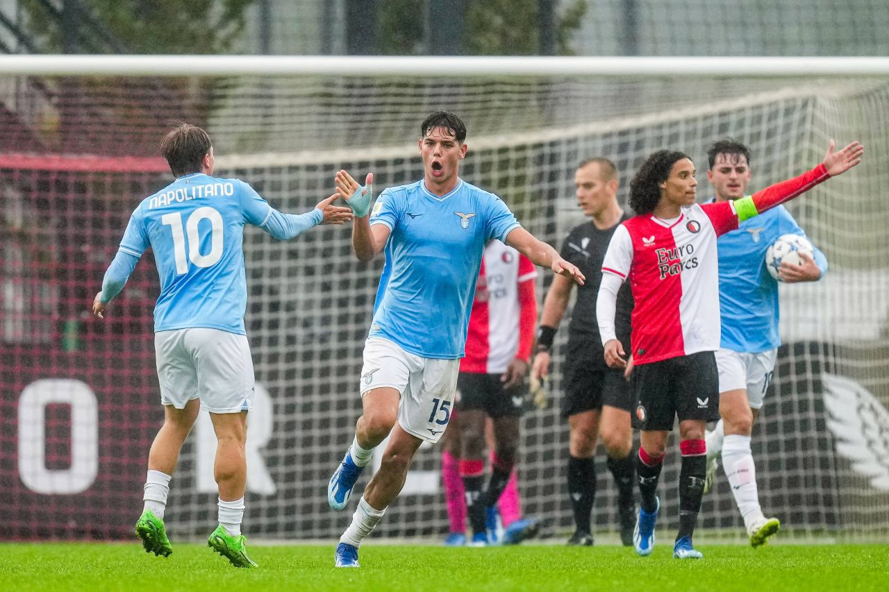 Fundașul român de Champions League de la Lazio a semnat azi cu AC Milan! ”Milan e Milan, m-au tratat la alt nivel”_11