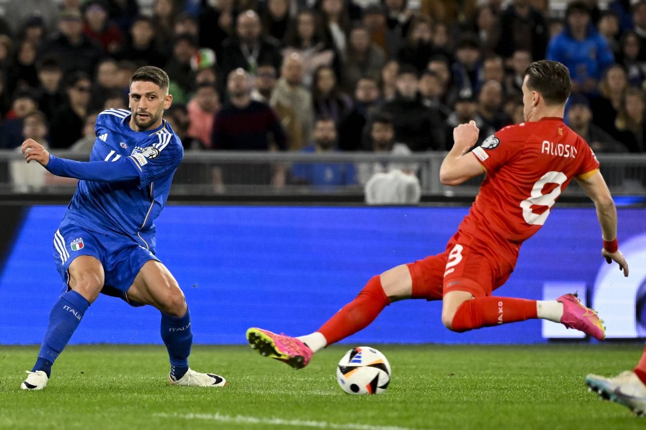 Echipa din Serie B care începe sezonul cu 6 fotbaliști din naționala Italiei în lot, plus 2 stranieri prezenți la EURO 2024!_3