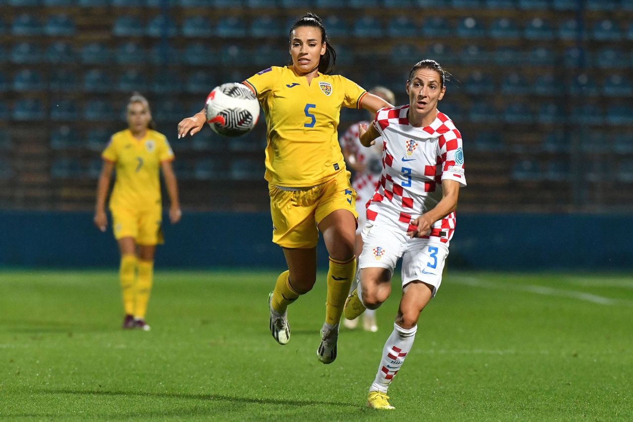 Rămasă fară echipă de club, Teodora Meluță se pregătește cu naționala pentru calificarea la EURO 2025!_15