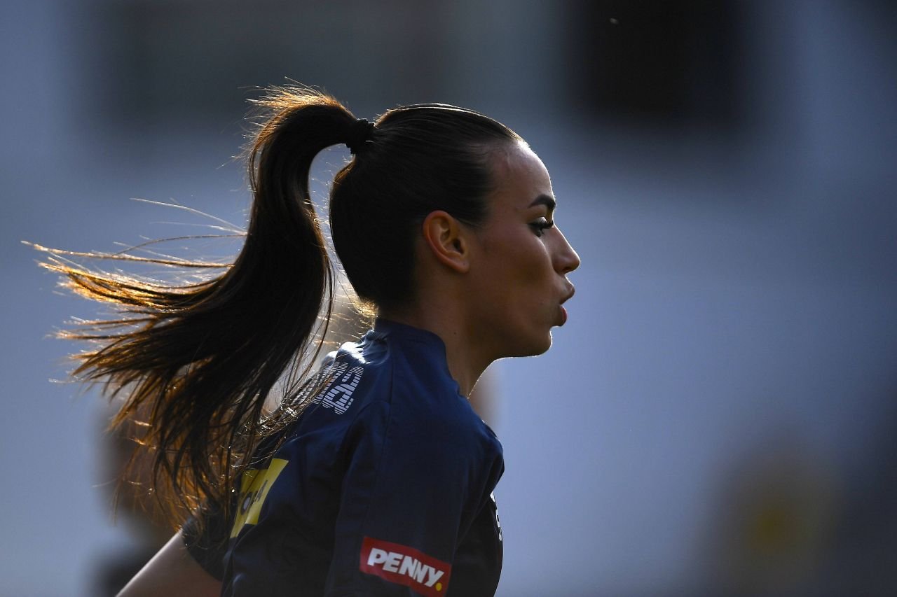 Rămasă fară echipă de club, Teodora Meluță se pregătește cu naționala pentru calificarea la EURO 2025!_26
